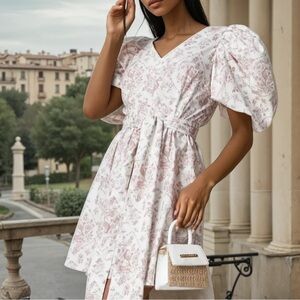 Missguided ditsy print puff sleeve petite mini dress 6